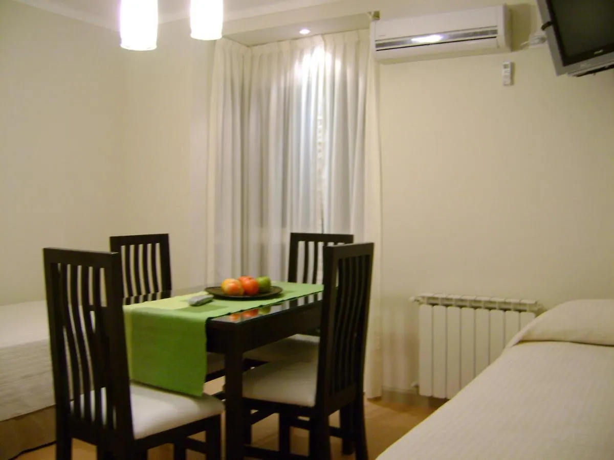 Quinta & Suites Apart Hotel Mendoza 3*,